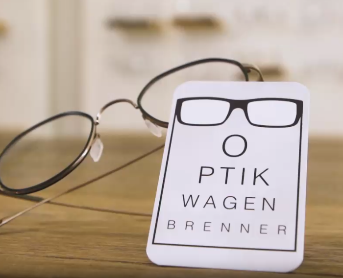 Produktpräsentation für hochwertige Brilllengestelle - jetzt neu insziniert